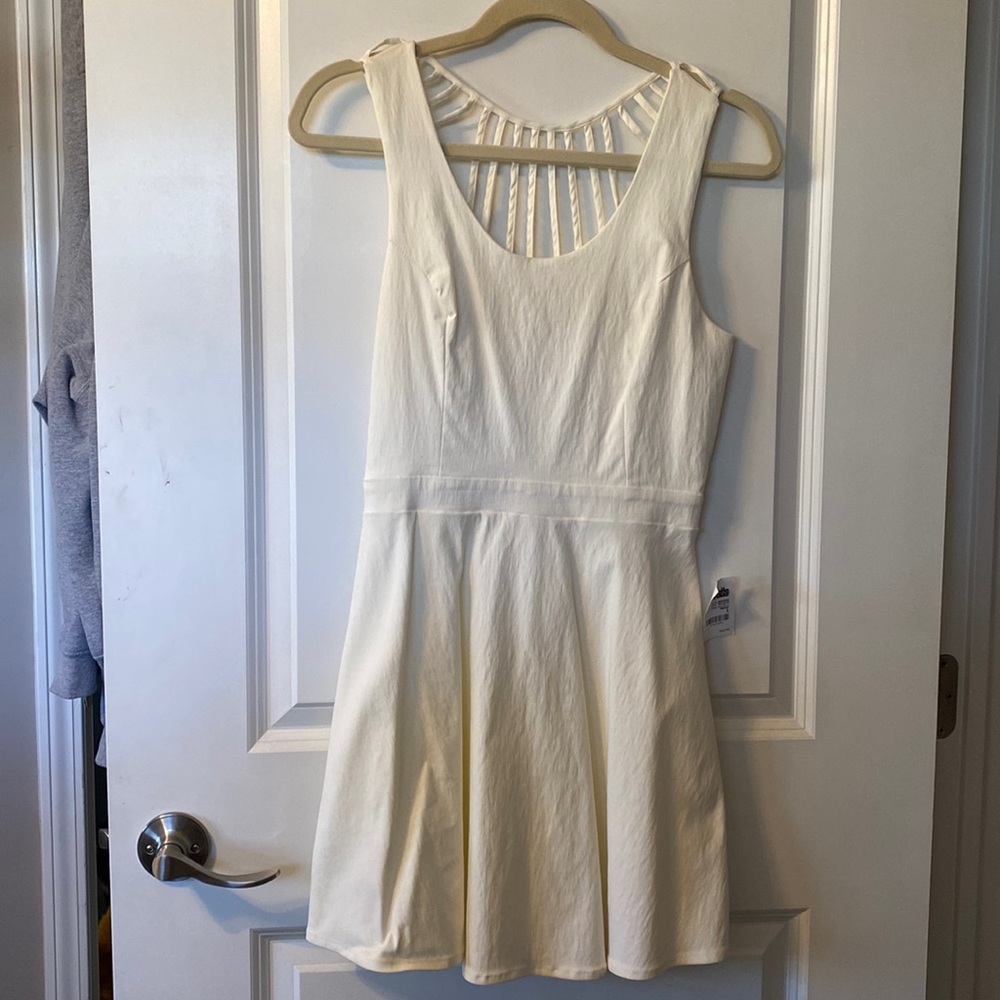 Charlotte Russe off white dress size large